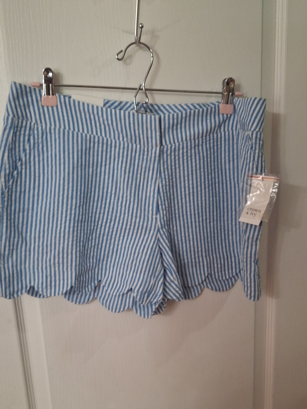Crown & Ivy Blue White Striped Scalloped Shorts Size 10 Petite NWT
